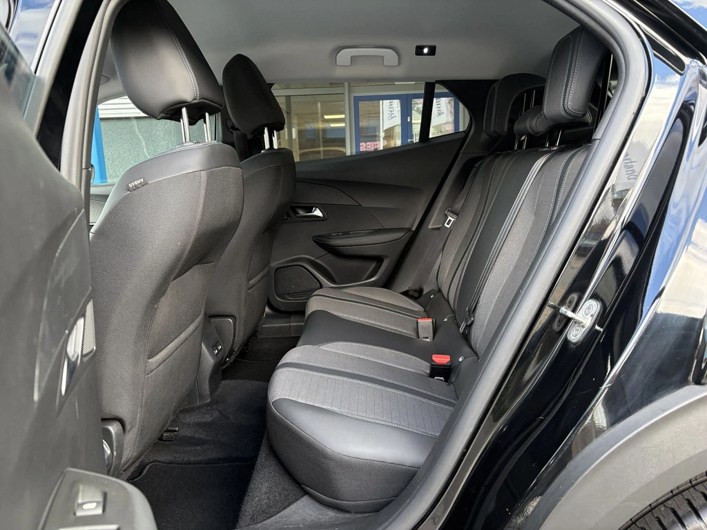 Peugeot e-2008 – foto 14