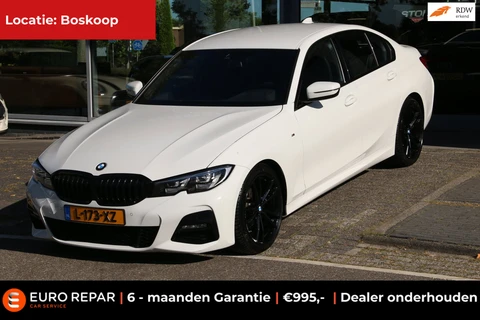 BMW 3-serie 318i High Executive M-PAKKET AUTOMAAT