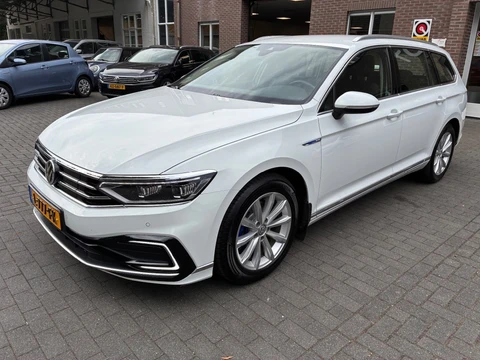 Volkswagen Passat 1.4 TSI PHEV GTE BNS