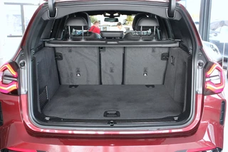 BMW iX3 – thumbnail 9
