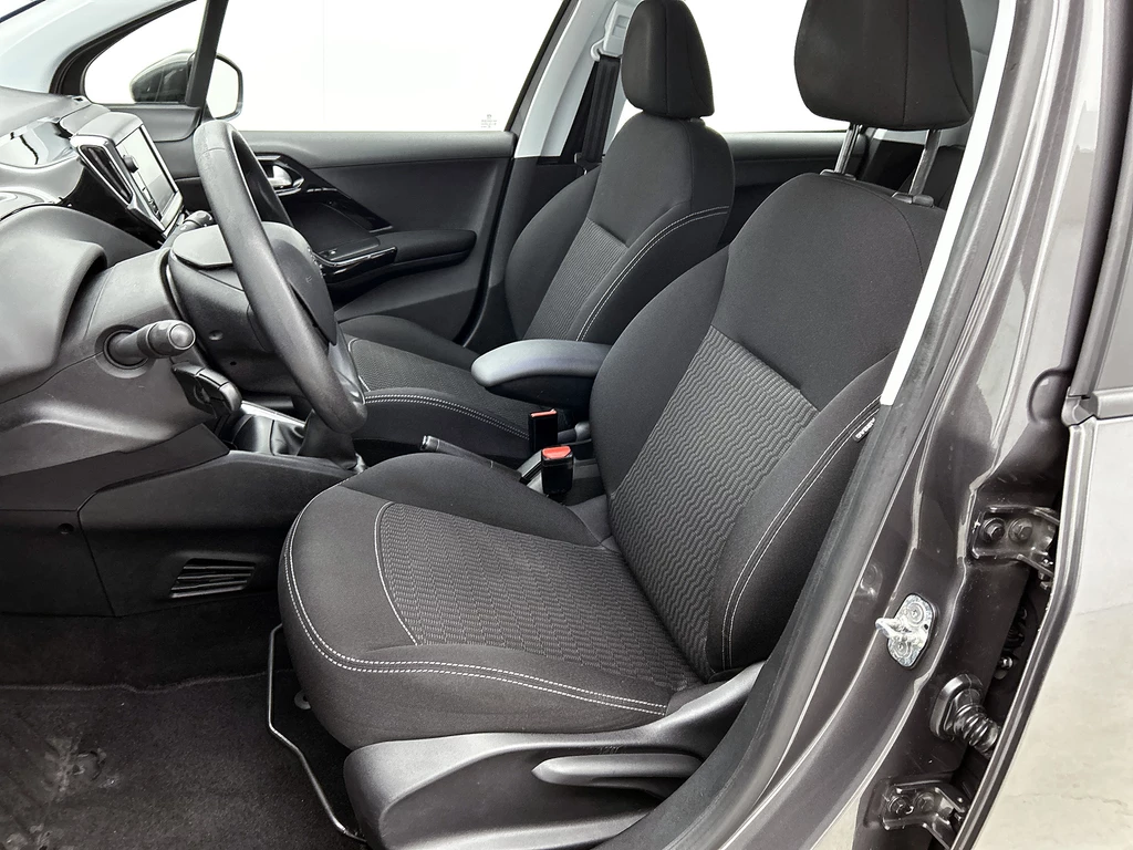 Peugeot 208 – foto 35