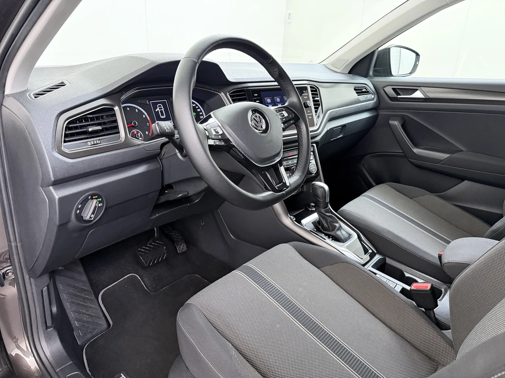 Volkswagen T-Roc – foto 12