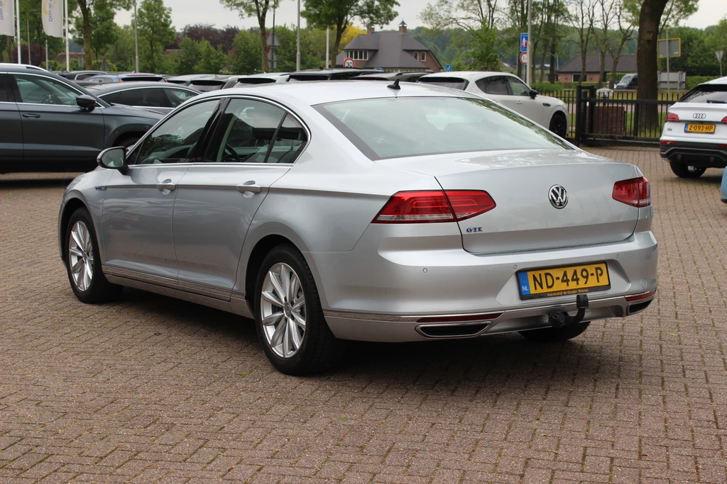 Volkswagen Passat – foto 3