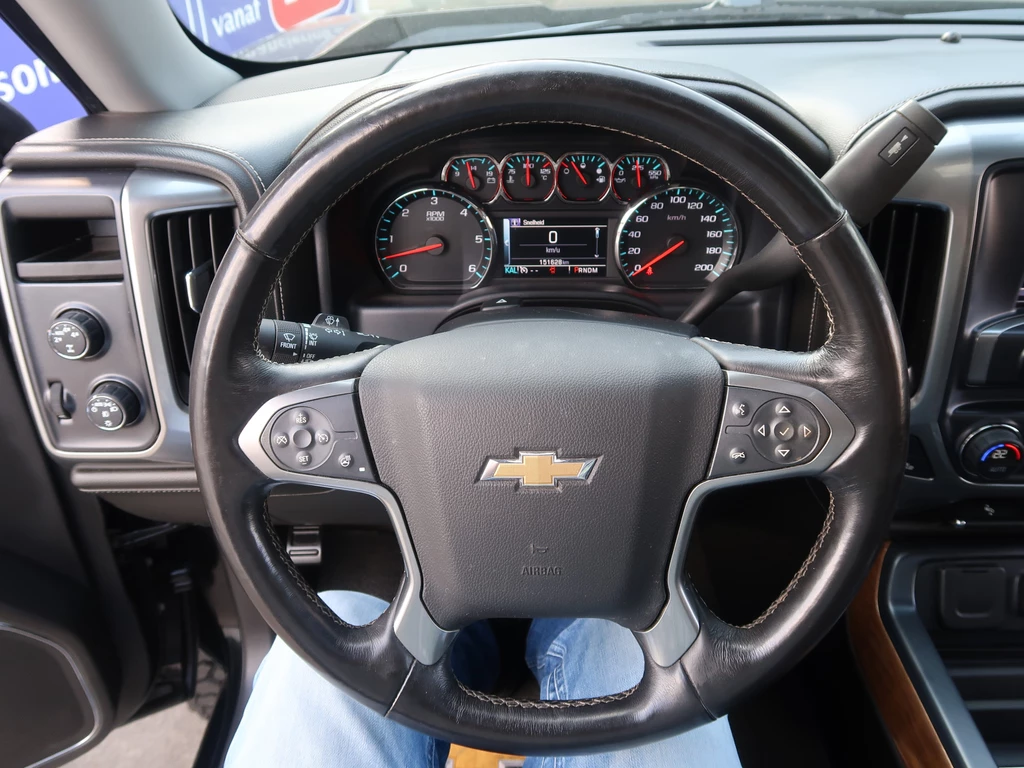 Chevrolet Silverado – foto 22