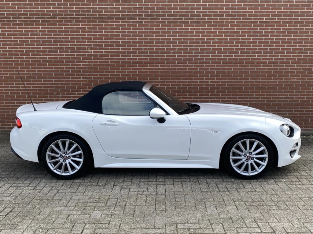 Fiat 124 Spider – foto 9