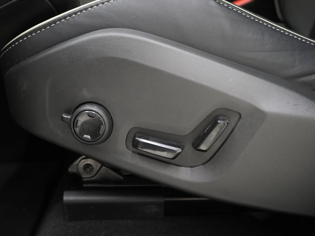 Volvo XC60 – foto 21
