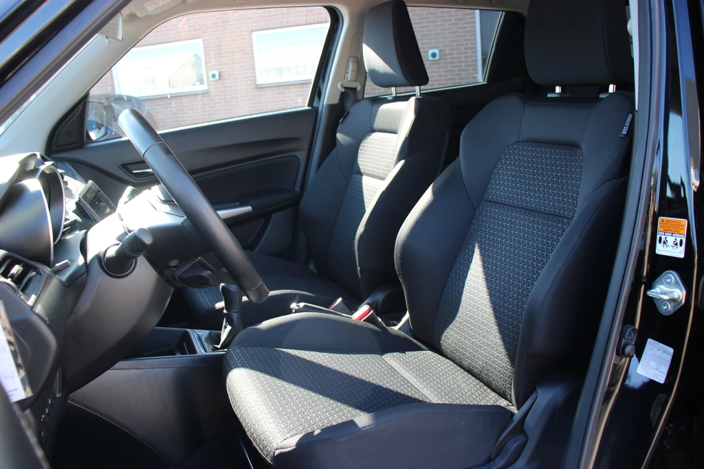 Suzuki Swift – foto 11