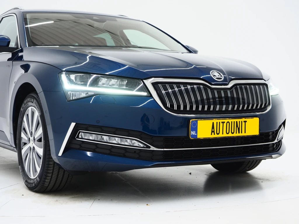 Škoda Superb – foto 8