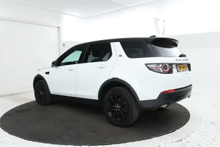 Land Rover Discovery Sport – thumbnail 2