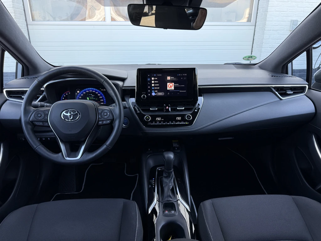 Toyota Corolla Touring Sports – foto 11