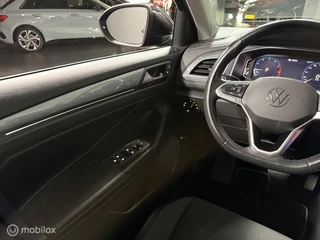 Volkswagen T-Roc – thumbnail 37
