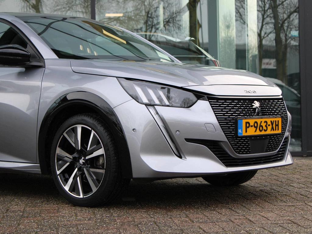 Peugeot 208 – foto 6