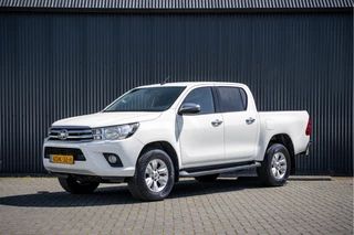 Toyota Hilux – thumbnail 1