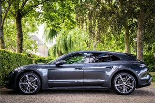 Porsche Taycan – thumbnail 5