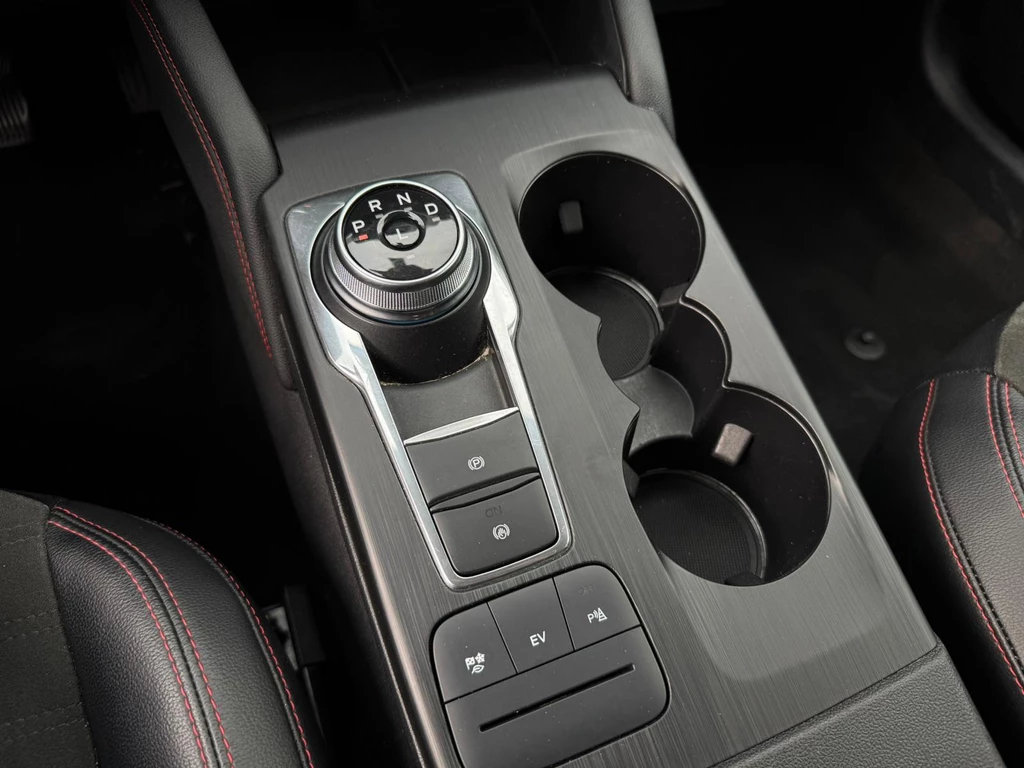Ford Kuga – foto 15