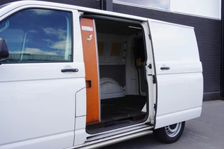 Volkswagen Transporter – thumbnail 10