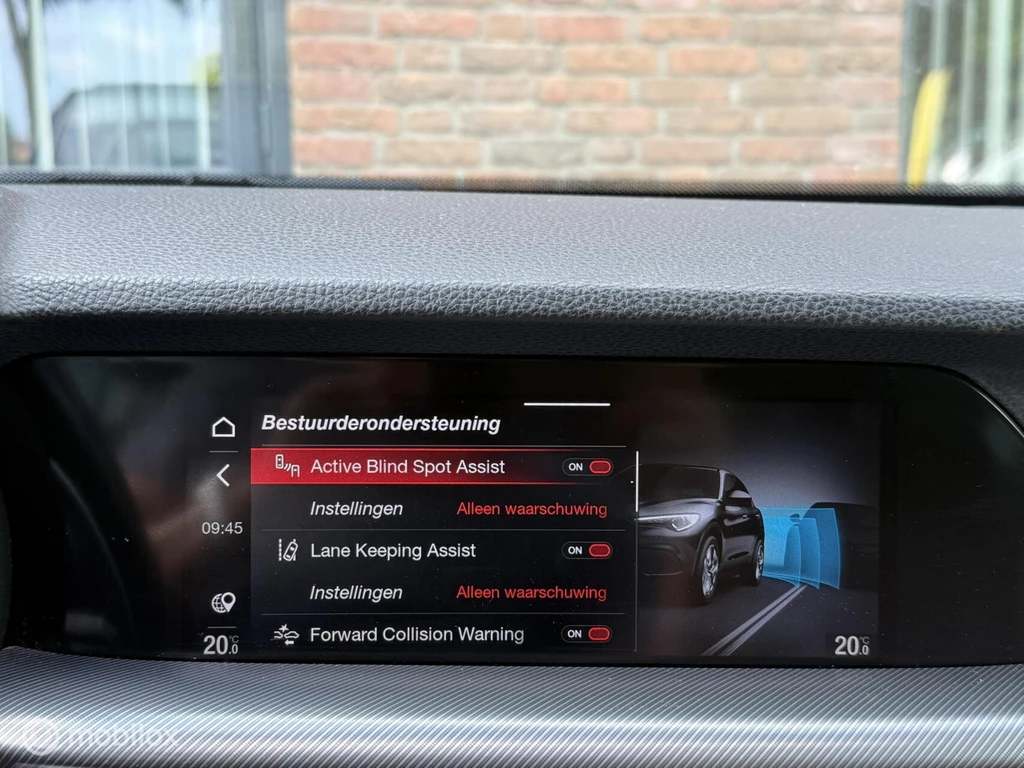Alfa Romeo Stelvio – foto 24