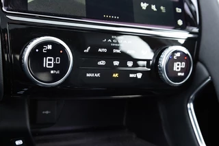 Jaguar E-PACE – thumbnail 31