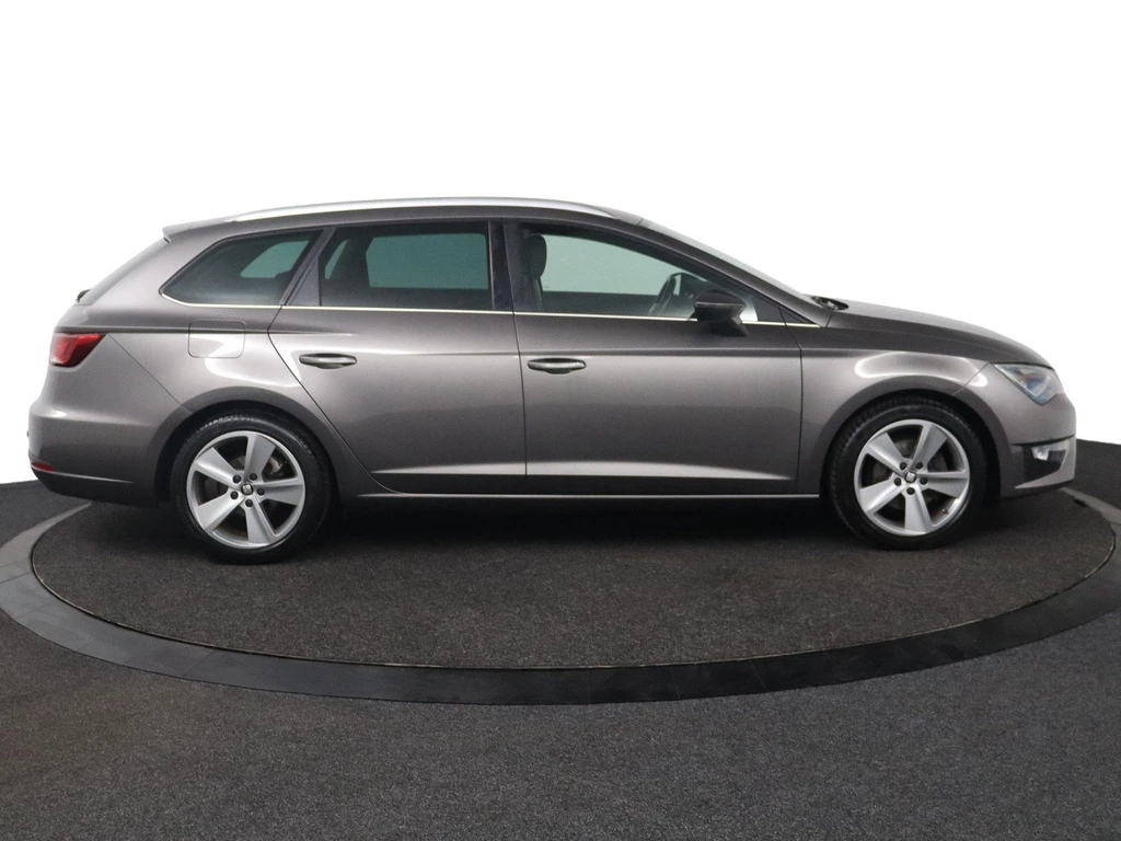 SEAT Leon – foto 6