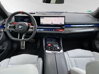 BMW M5 – thumbnail 7