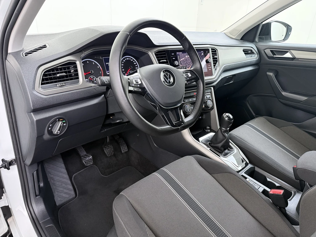 Volkswagen T-Roc – foto 12