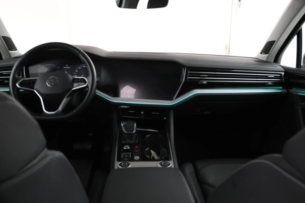 Volkswagen Touareg – foto 24