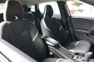 Volvo V40 – thumbnail 24