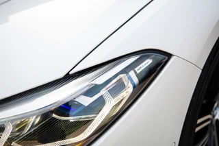 BMW 8 Serie – thumbnail 35