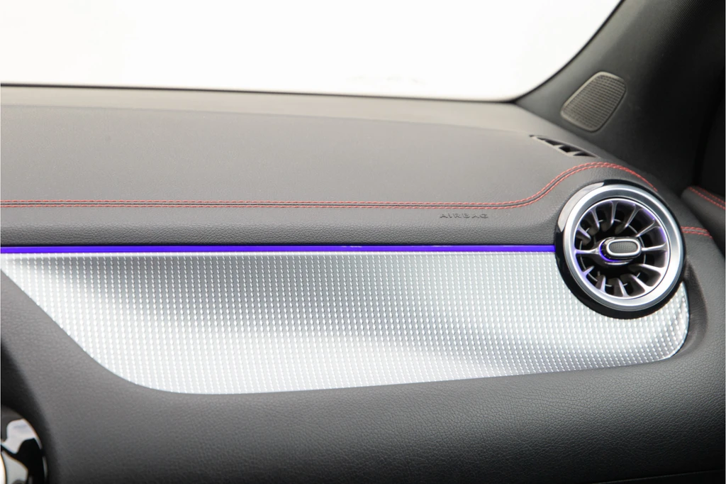 Mercedes-Benz EQA – foto 37