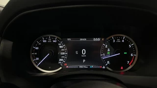 Jaguar XE – thumbnail 37
