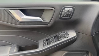 Ford Kuga – thumbnail 28