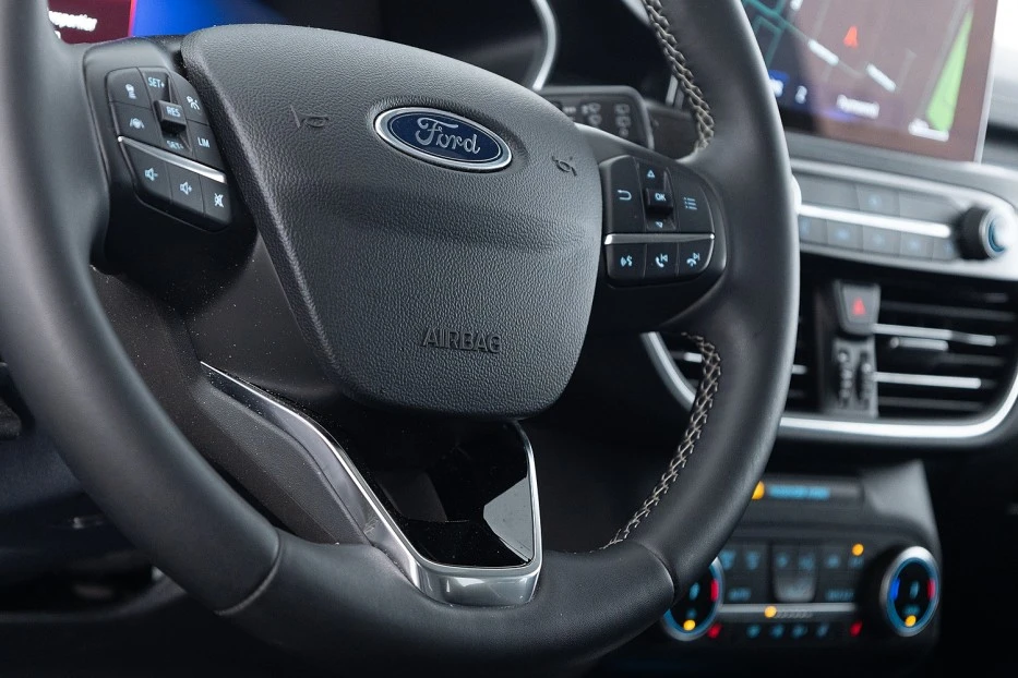 Ford Kuga – foto 19
