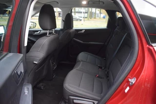 Ford Kuga – thumbnail 16