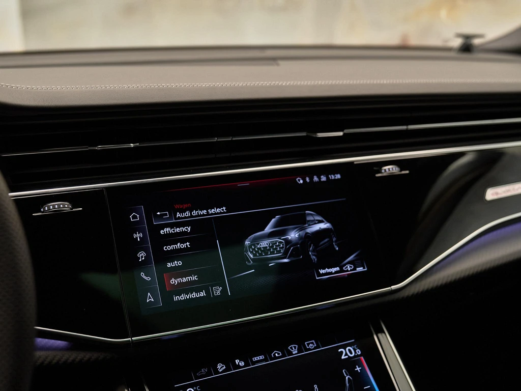 Audi Q8 – foto 21
