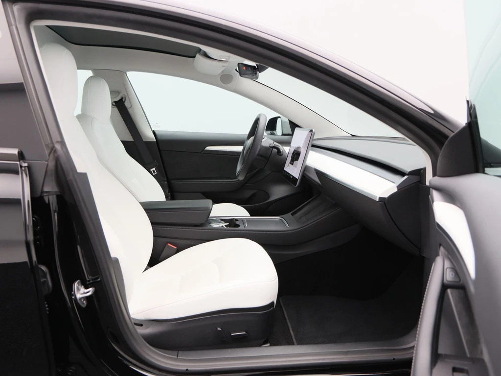 Tesla Model 3 – foto 34