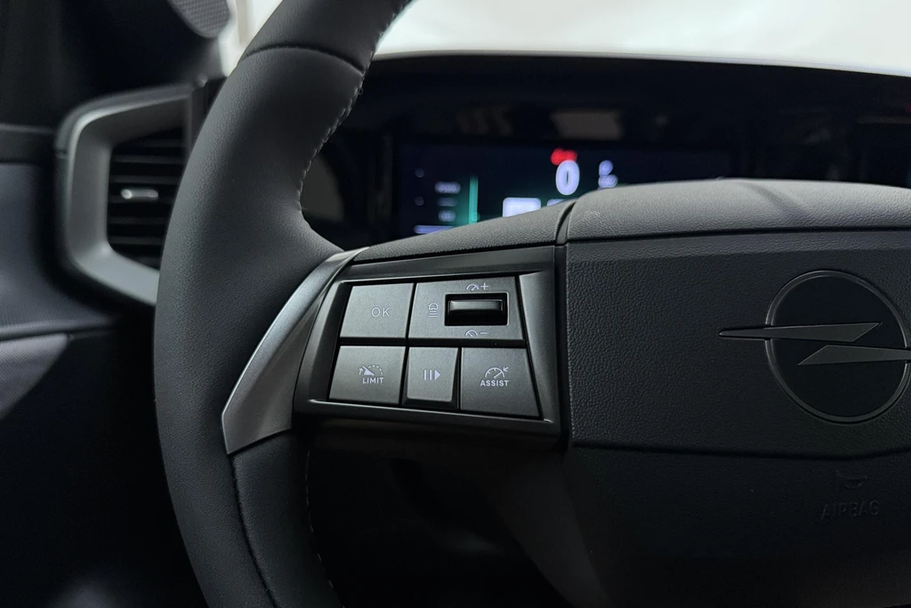 Opel Mokka-e – foto 18
