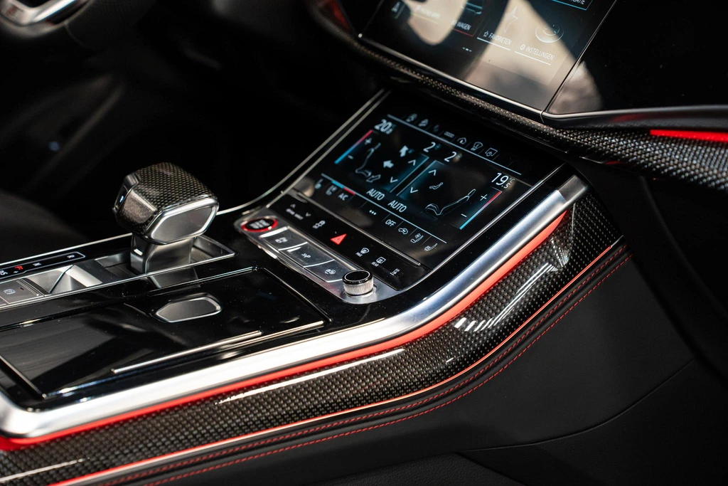 Audi SQ8 – foto 42