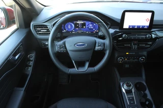 Ford Kuga – thumbnail 18