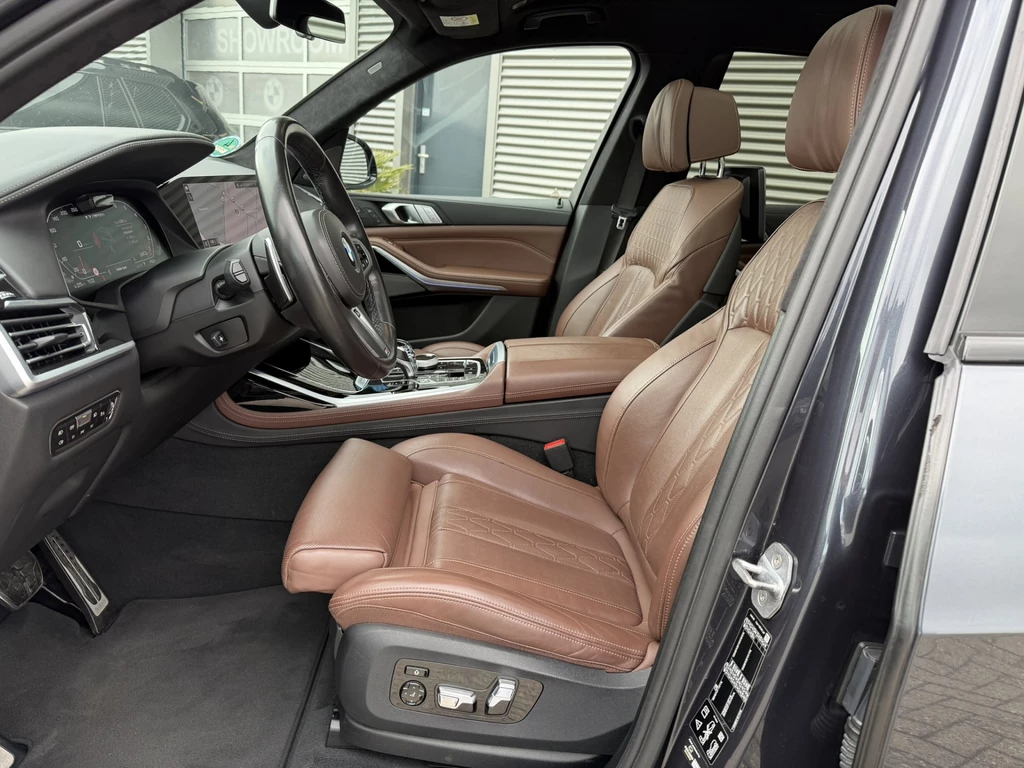 BMW X7 – foto 28