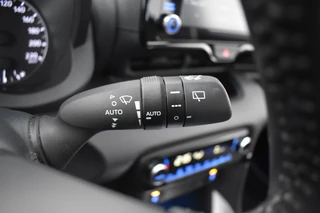 Toyota Yaris – thumbnail 18
