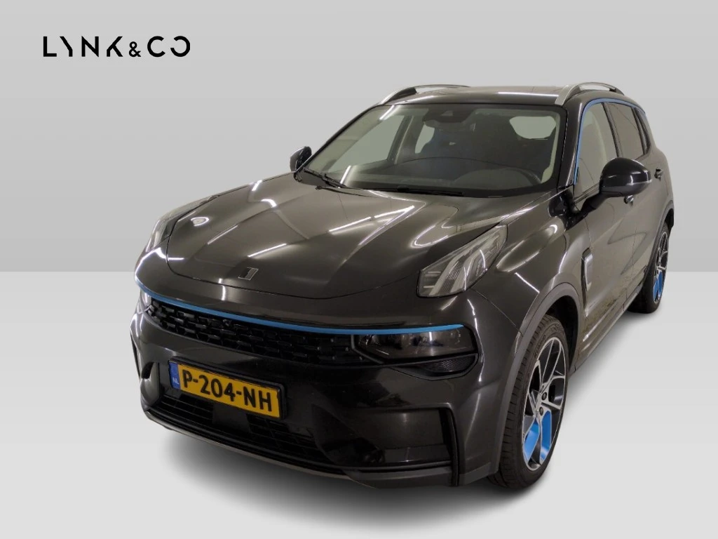 Lynk & Co 01 – foto 1