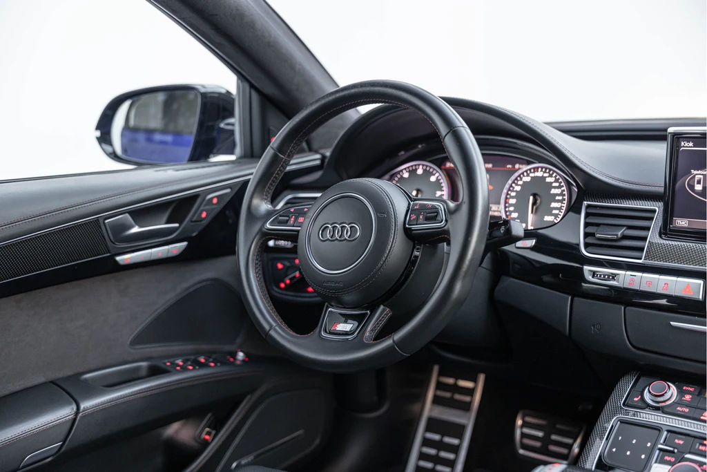 Audi S8 – foto 22