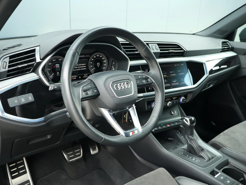 Audi Q3 – foto 13