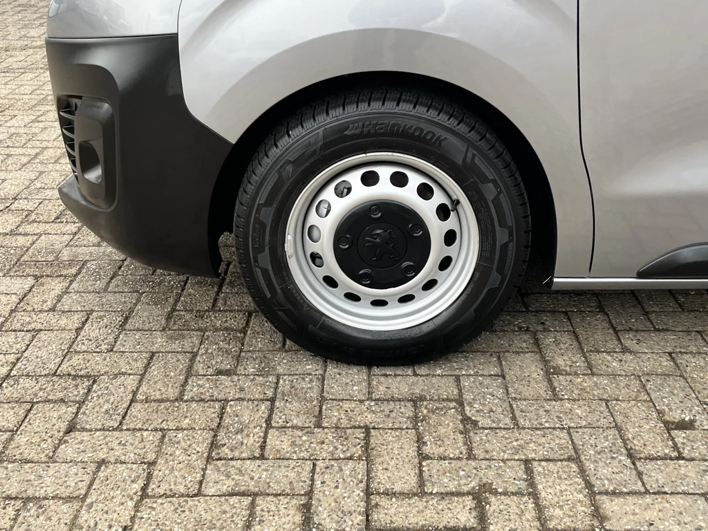 Peugeot Traveller – foto 24