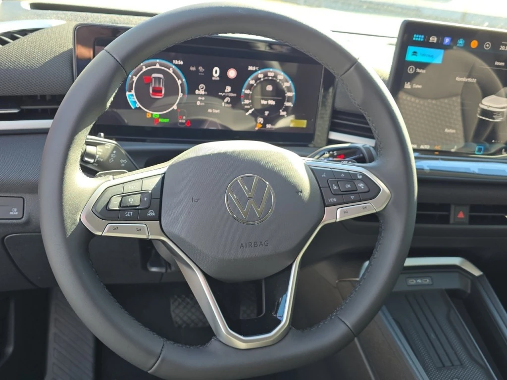 Volkswagen T-Roc – foto 13