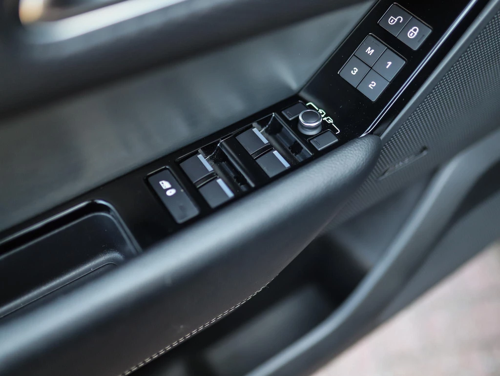 Land Rover Range Rover Velar – foto 40
