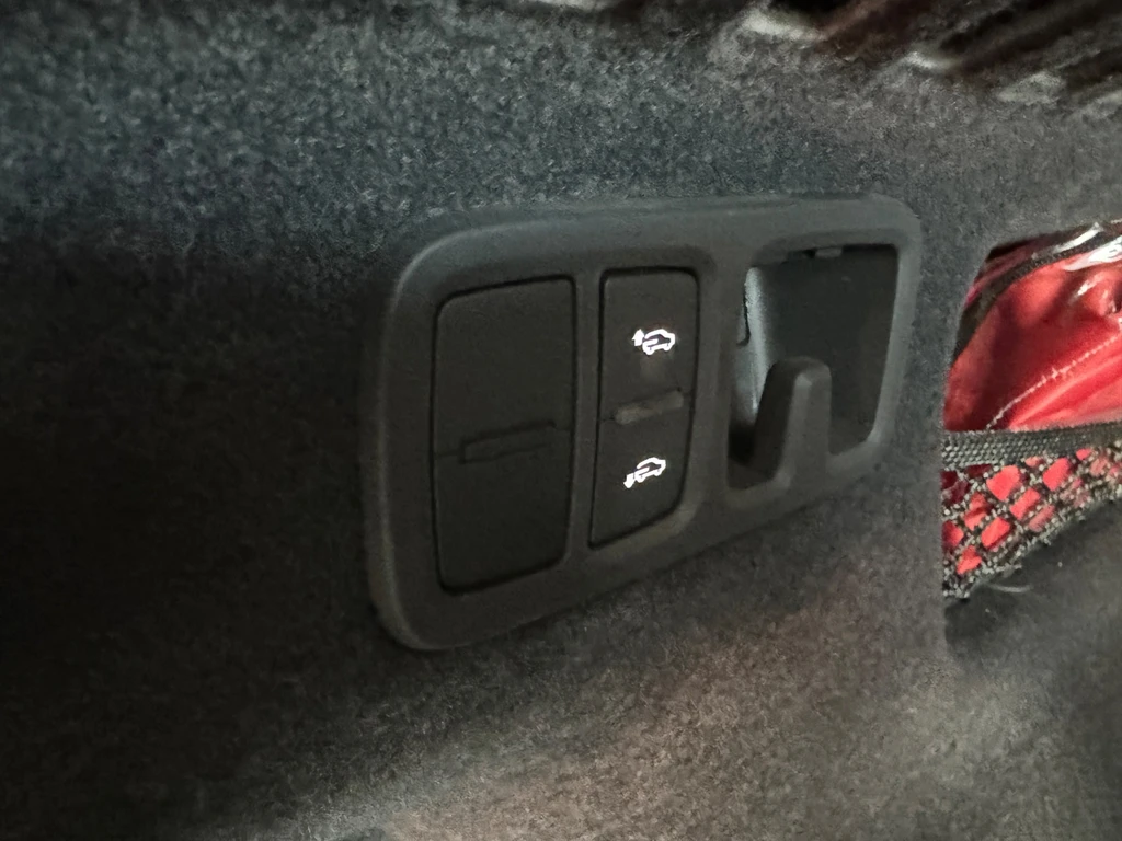 Audi Q8 – foto 22