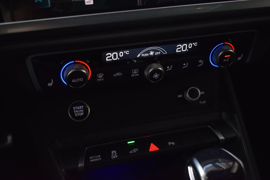 Audi Q3 – foto 18