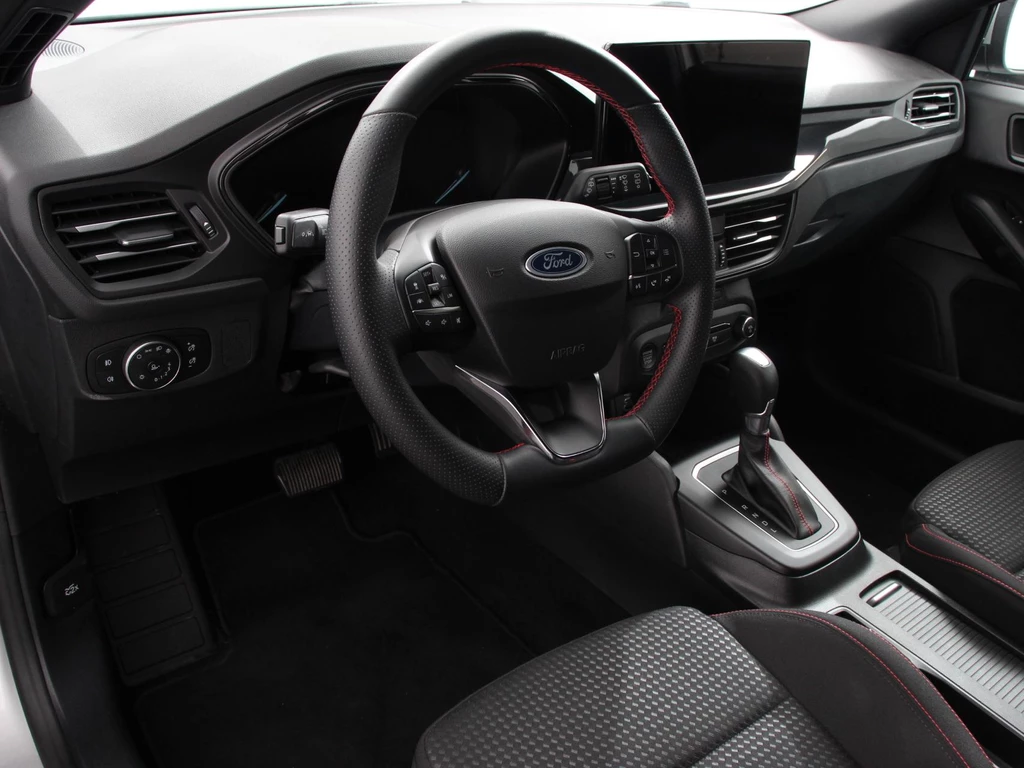 Ford Focus – foto 11