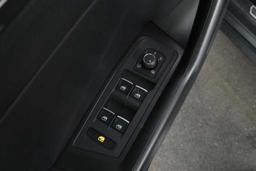 Volkswagen T-Roc – foto 13